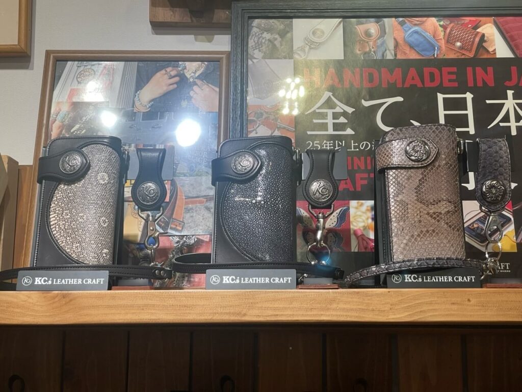 KC,s リンガー、アリゾナフローラル エキゾチックレザー（直営店限定）