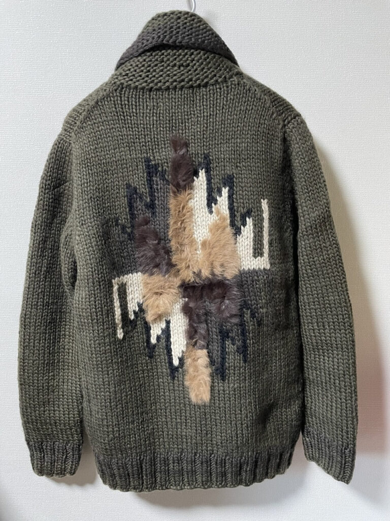 イロコイのラビットファーカウチンニット(ブラウン)