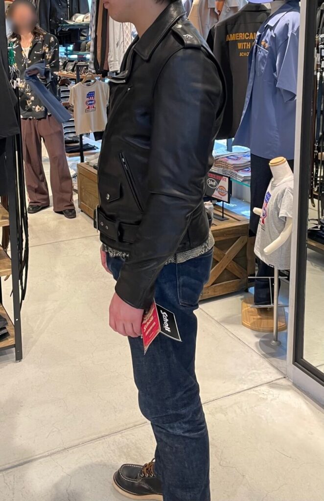 schottワンスターTALLのサイズ40を試着