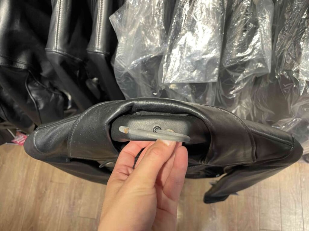 Schott 228US