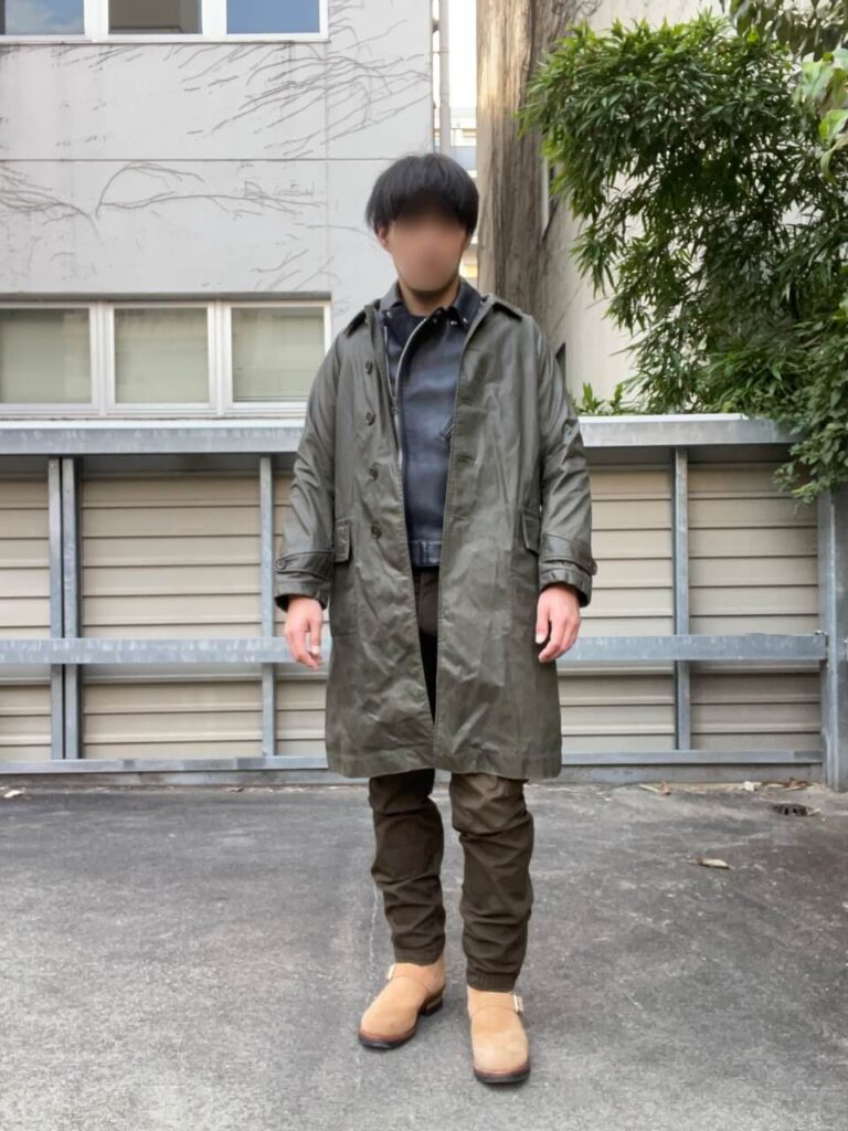 アディクトクローズAD-03CSとシングルディスパッチコート、カーキボトムス、レッドウィング9269のコーディネイト。