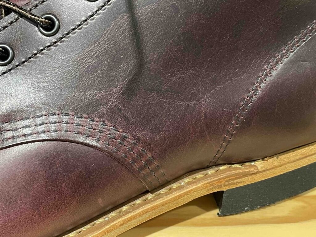 新ベックマンは同色ステッチ