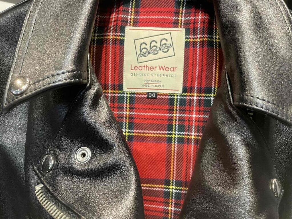 666の赤タータンチェック裏地