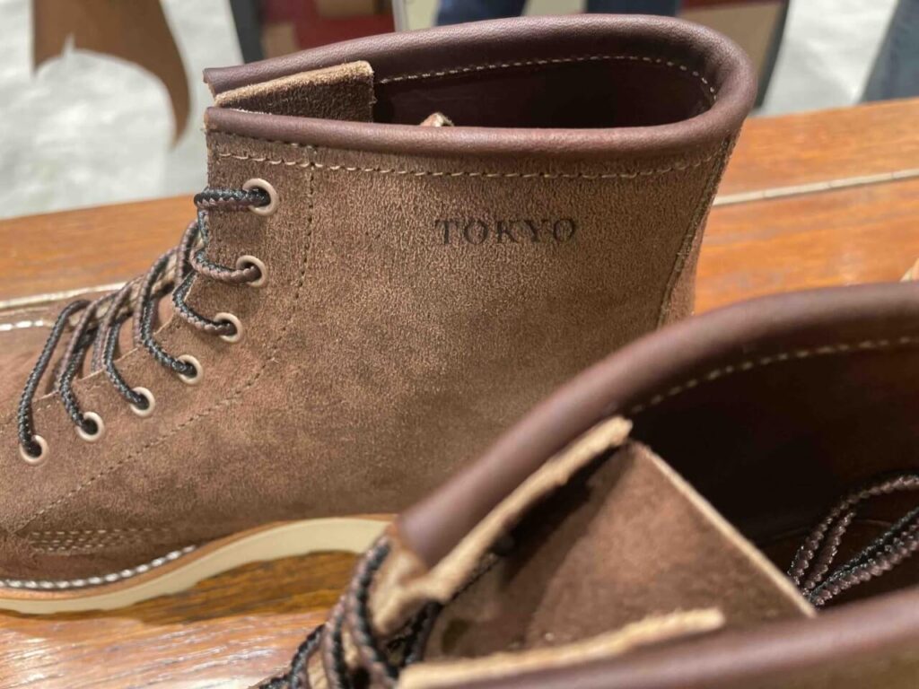 レッドウィング3476 東京新丸ビルオープン記念モデルの「TOKYO」刻印