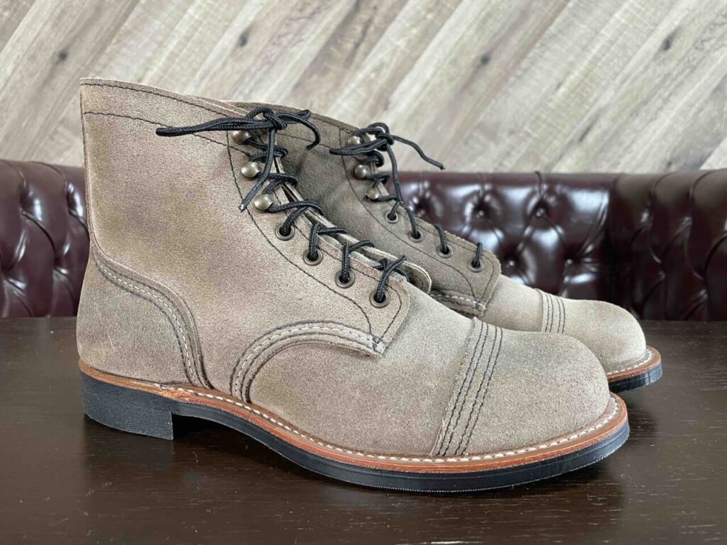 レッドウィング8087 アイアンレンジャー スレートミュールスキナーラフアウト(右側)