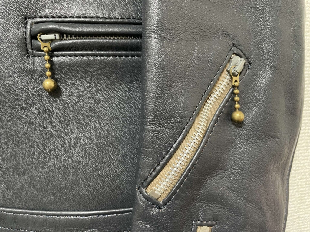 アディクトクローズ富山店5周年記念モデル AD-03CSのブラスカラーボールチェーンジップ