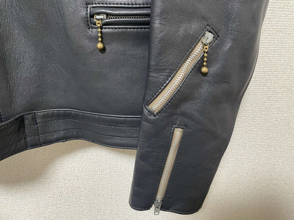 アディクトクローズ富山店5周年記念モデル AD-03CSの袖ポケット