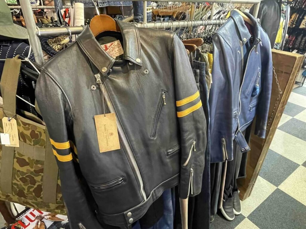 CLOTH×BRIDGE77の店内