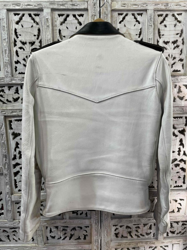 アディクトクローズAD-06TT シープスキン ツートン 経年変化後（後ろ）