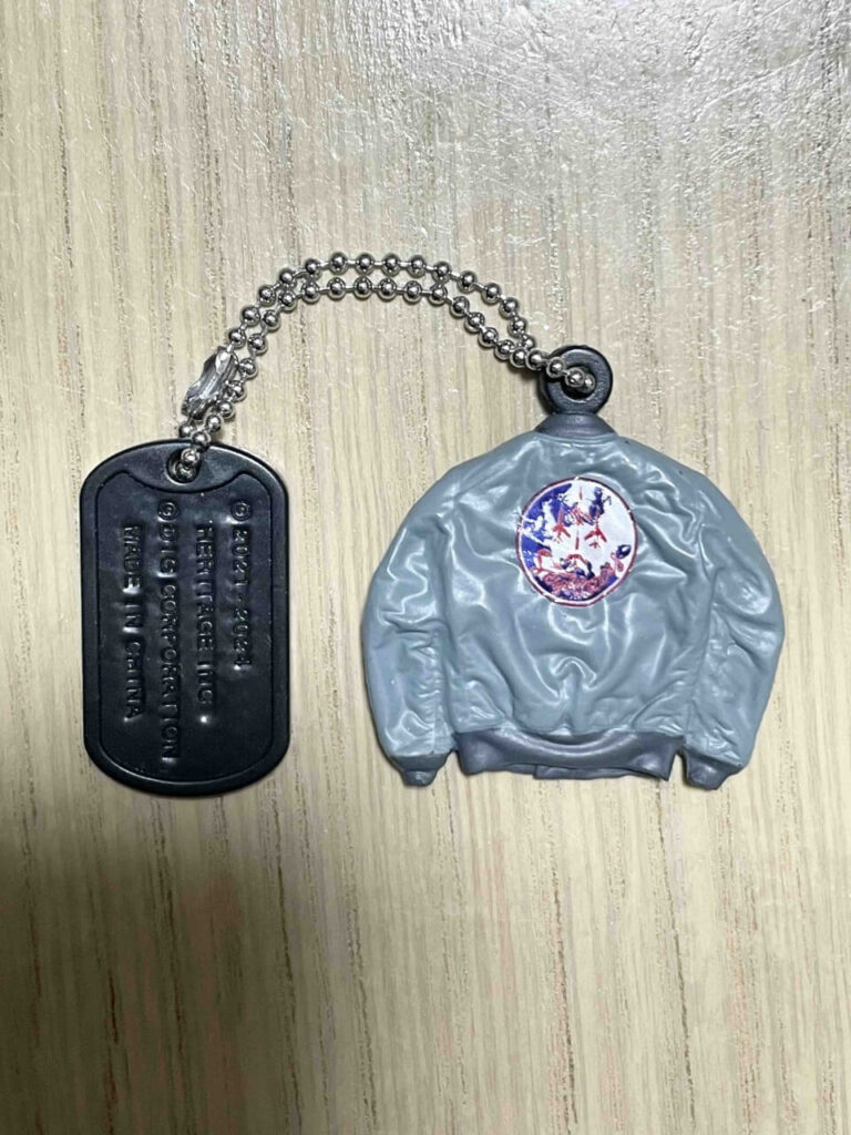 Lightning TOY Collection 第一弾 MA-1カスタム(後ろ)