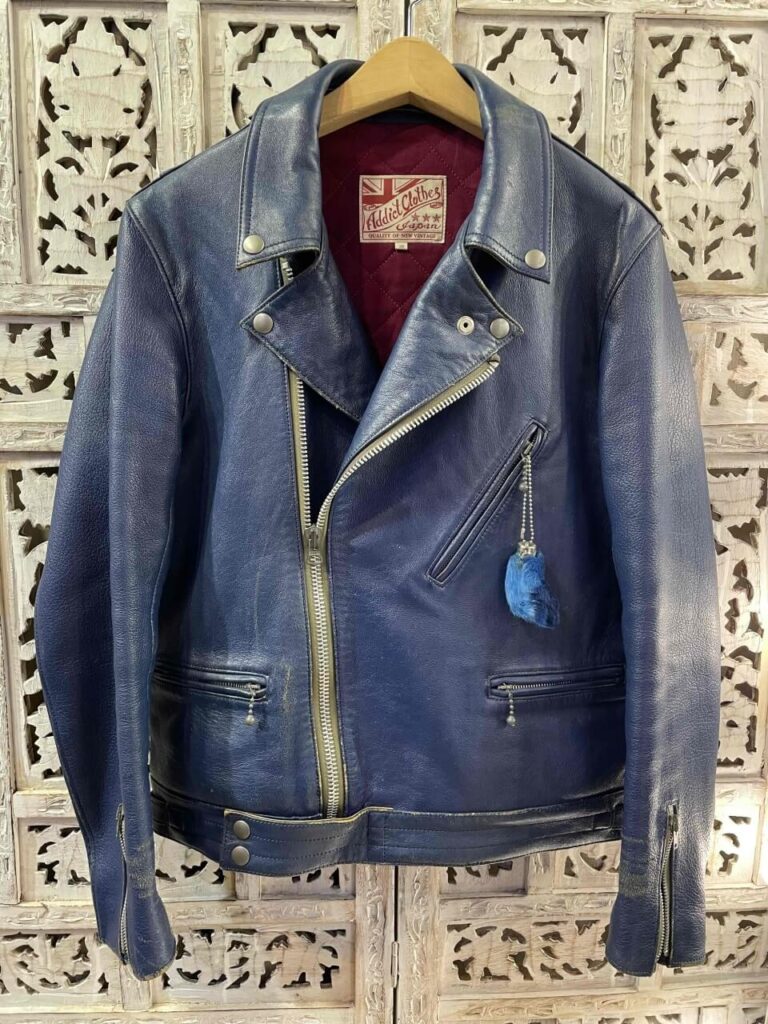 アディクトクローズAD-03 シープスキン ブルー 経年変化後（前）