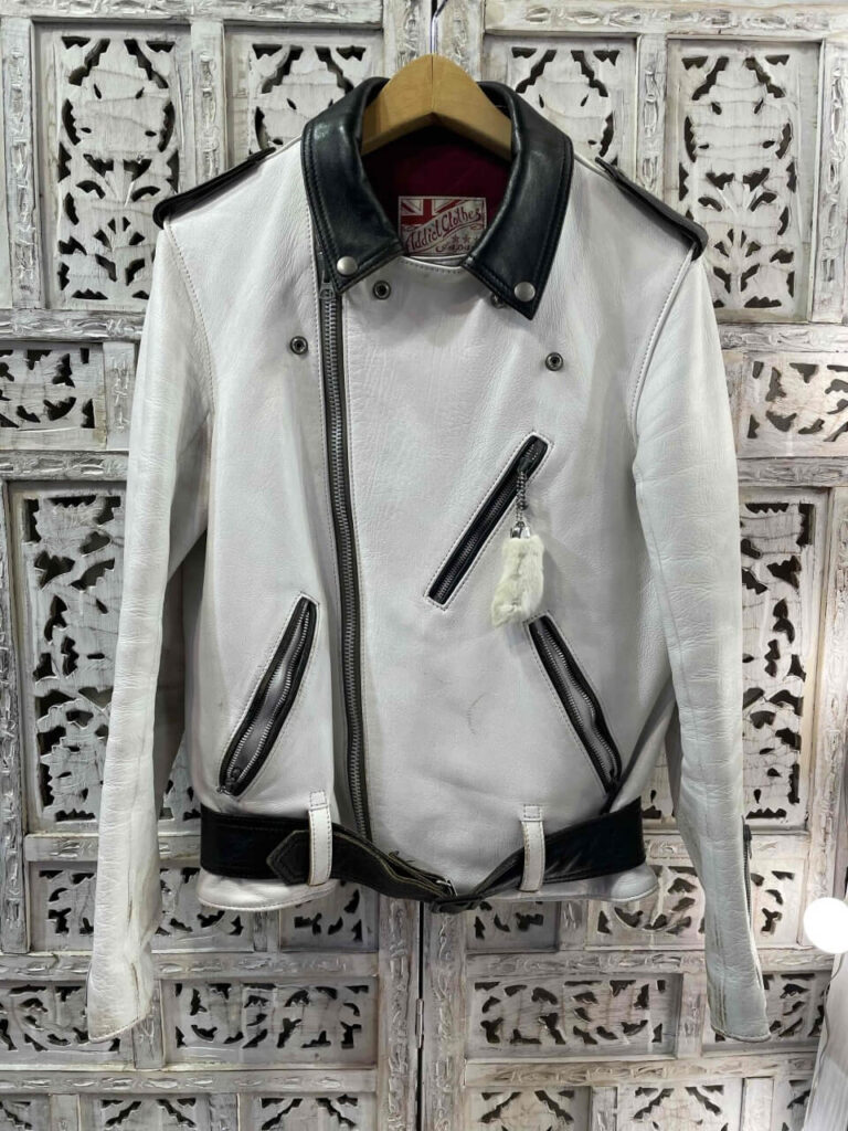 アディクトクローズAD-06TT シープスキン ツートン 経年変化後（前）