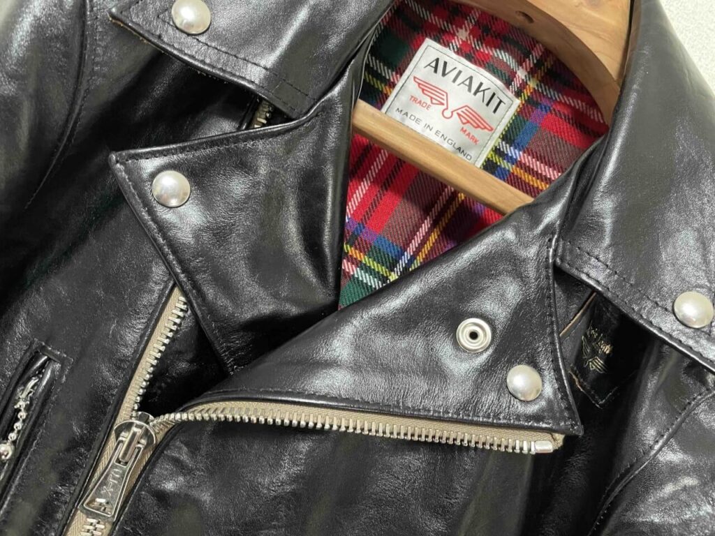 ルイスレザーのスナップボタン