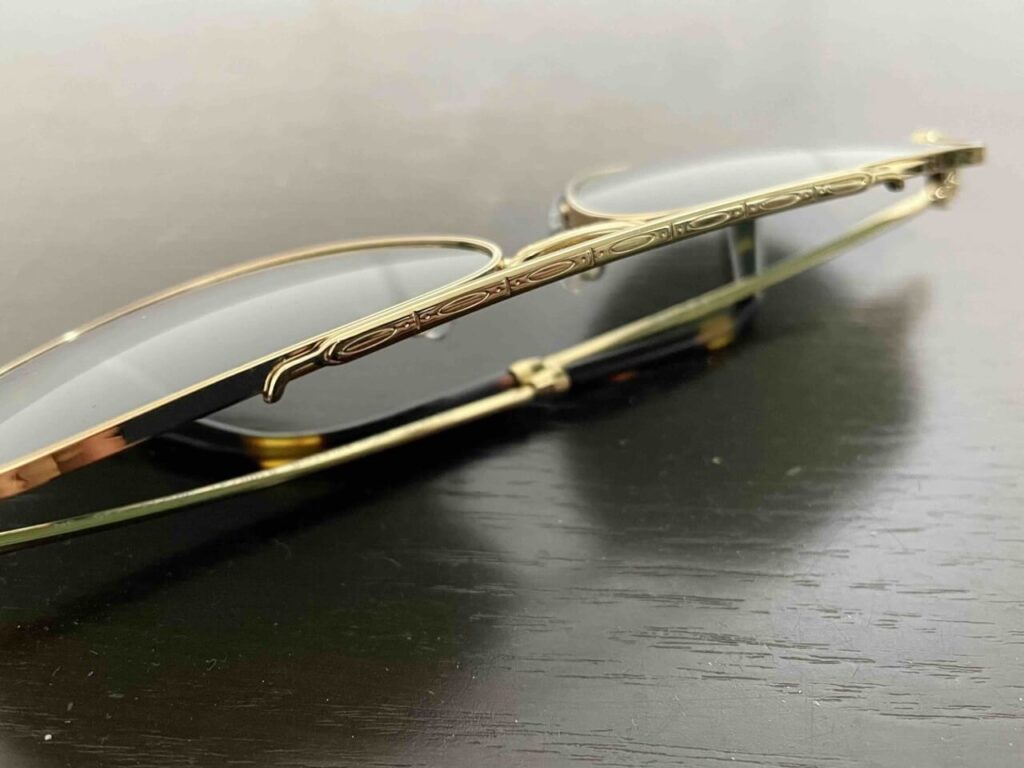 レイバンニューアビエーターのダブルブリッジ