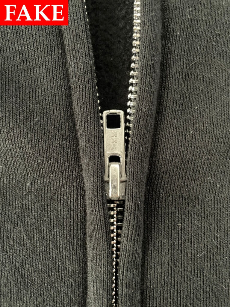 偽物のSupreme x Michael Jackson Dangerous Zip Up Hooded Sweatshirtのジッパー（裏）