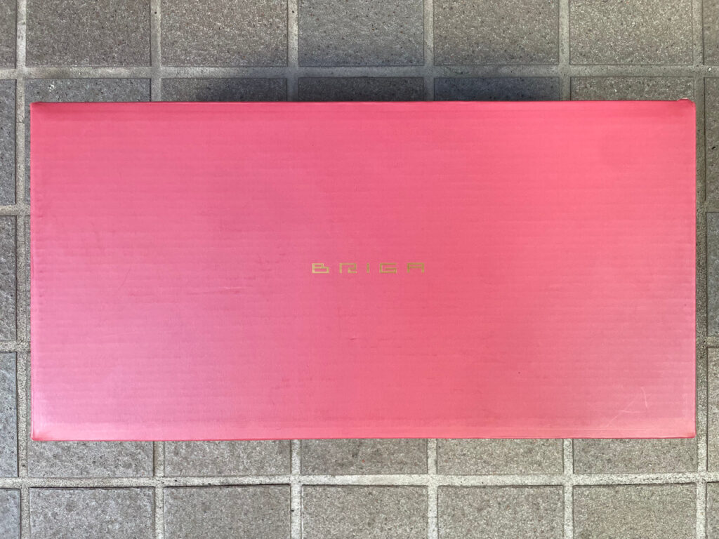 ブリガのシューツリーブーツタイプの箱