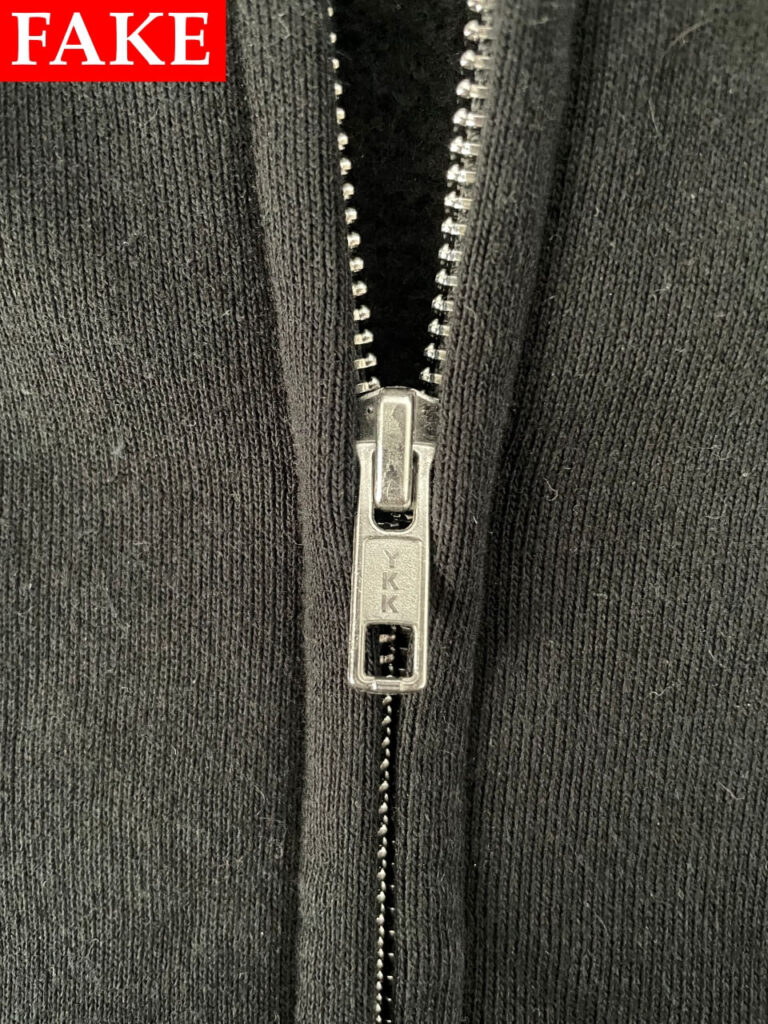 偽物のSupreme x Michael Jackson Dangerous Zip Up Hooded Sweatshirtのジッパー（表）