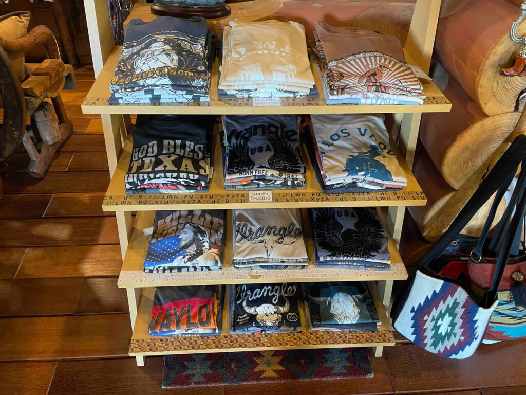 マリーウエスタンショップで販売しているTシャツ