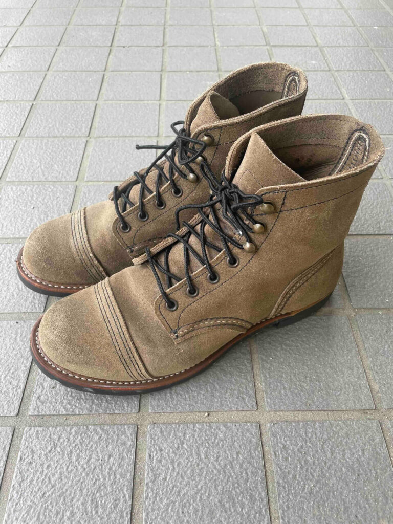 手入れ前のスレートミュールスキナーラフアウト(全体・横向き)