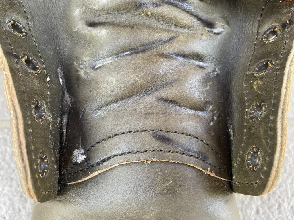 タンに溜まった汚れ